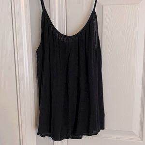 cute simple black tank!!